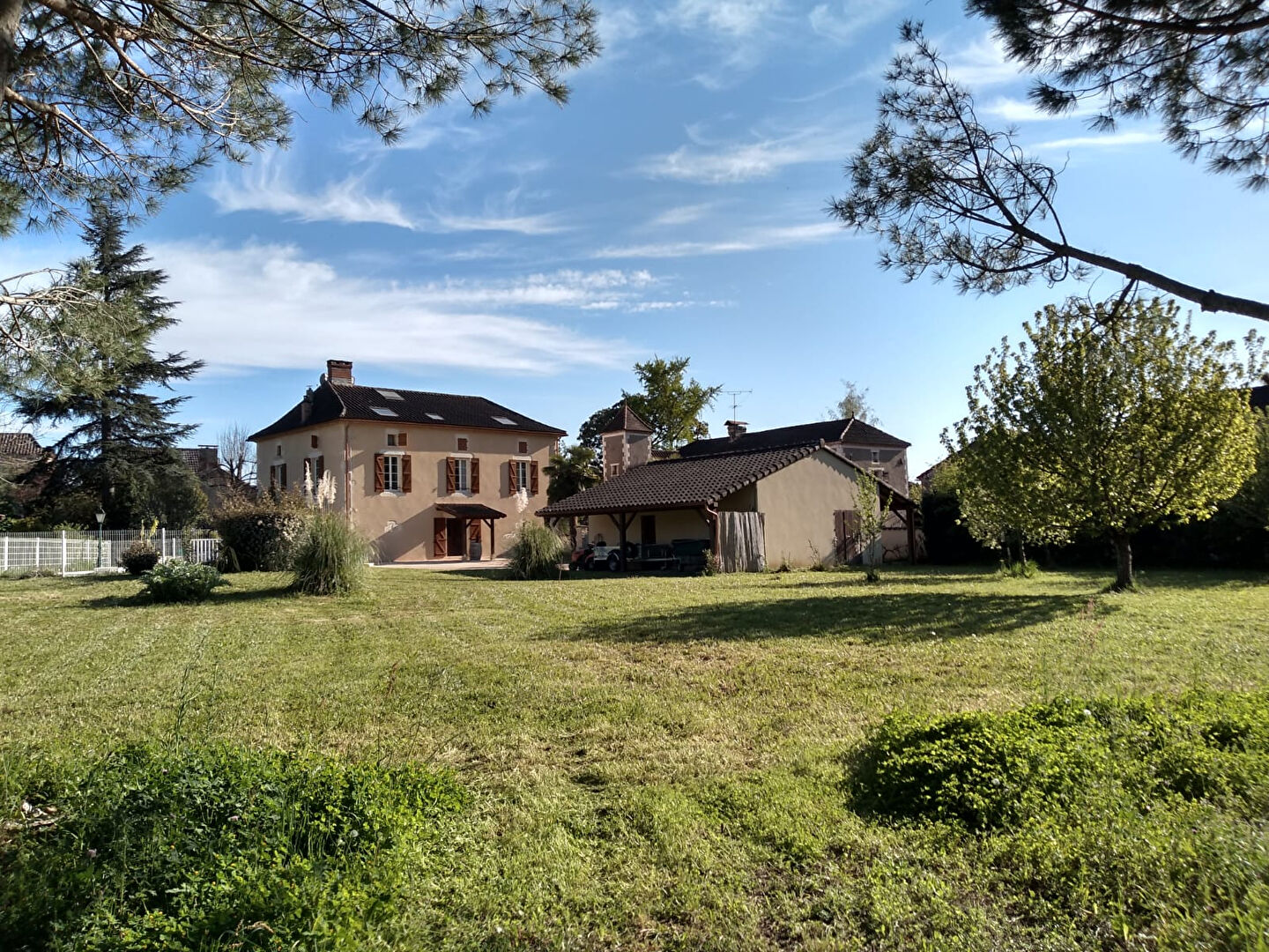 Maison PRAYSSAC (46220) 6 pièces 300.00 m²