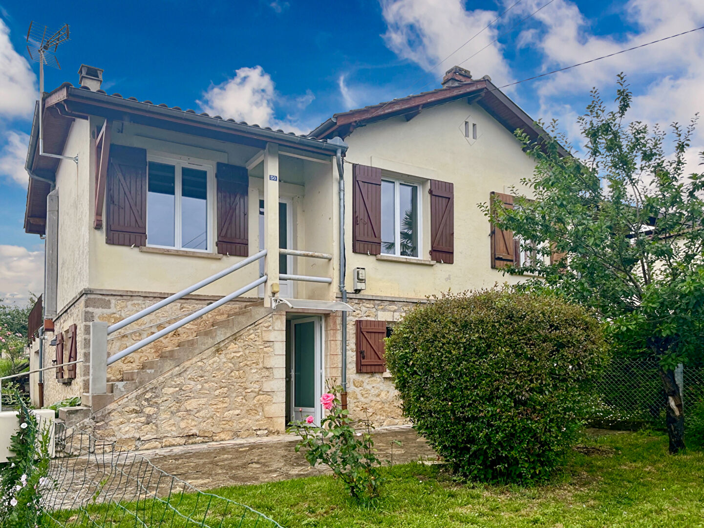 Maison FUMEL (47500) 4 pi&egrave;ces 88.00 m&sup2;