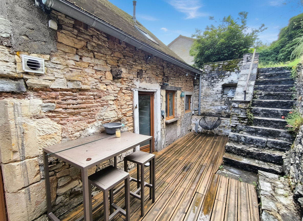 Maison CATUS (46150) 4 pi&egrave;ces 80.00 m&sup2;