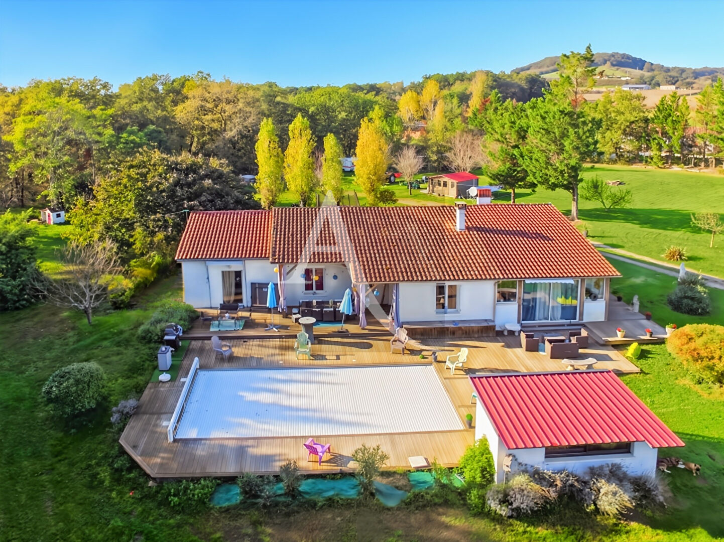 Maison SAINT SYLVESTRE SUR LOT (47140) 6 pièces 180.00 m²