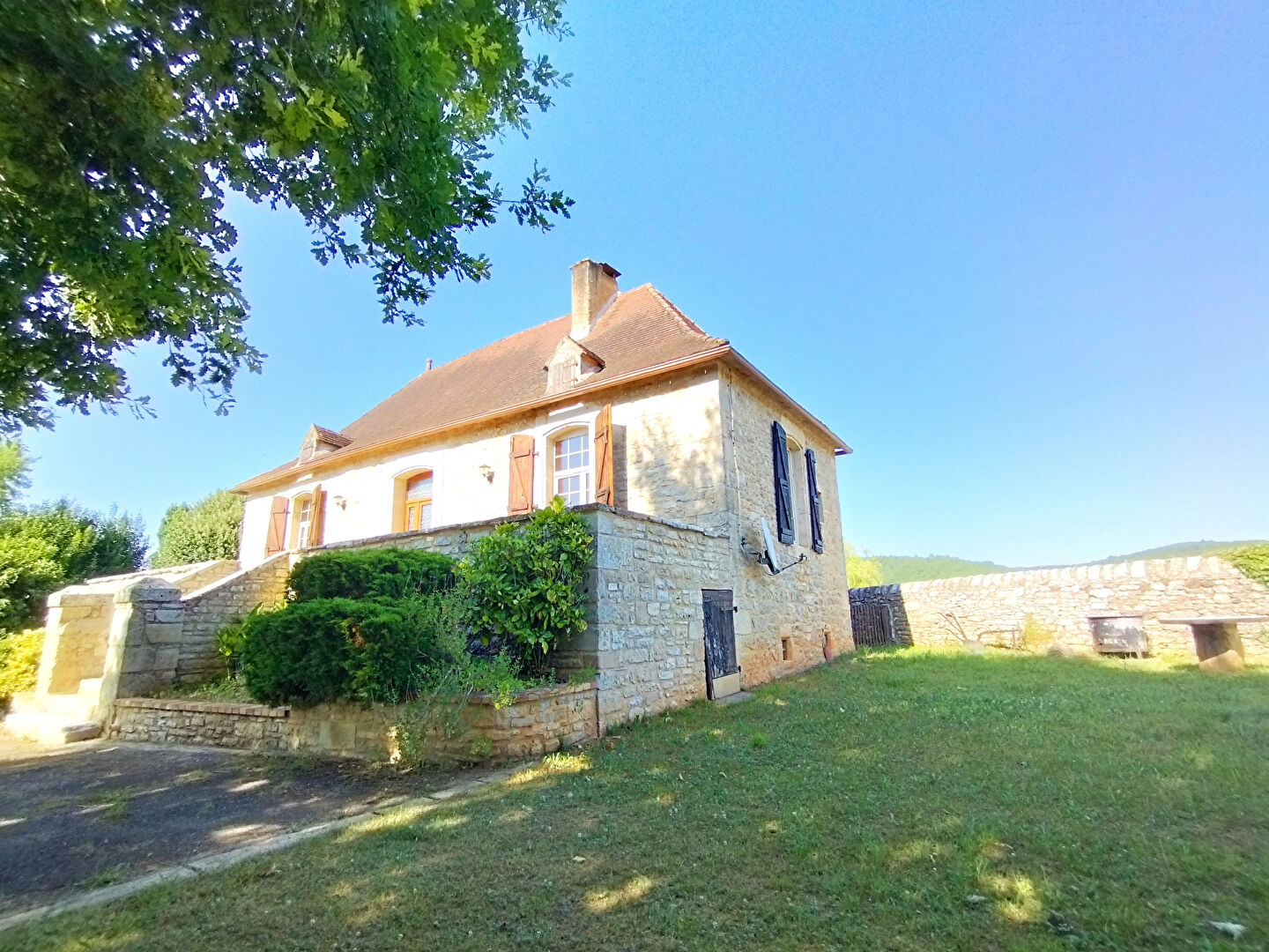 Maison LES JUNIES (46150) 6 pi&egrave;ces 140.00 m&sup2;