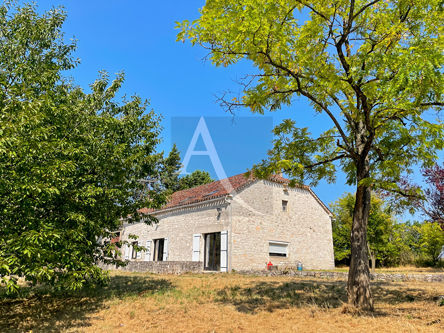 Maison SAINT MATRE (46800) 12 pièces 216.00 m²