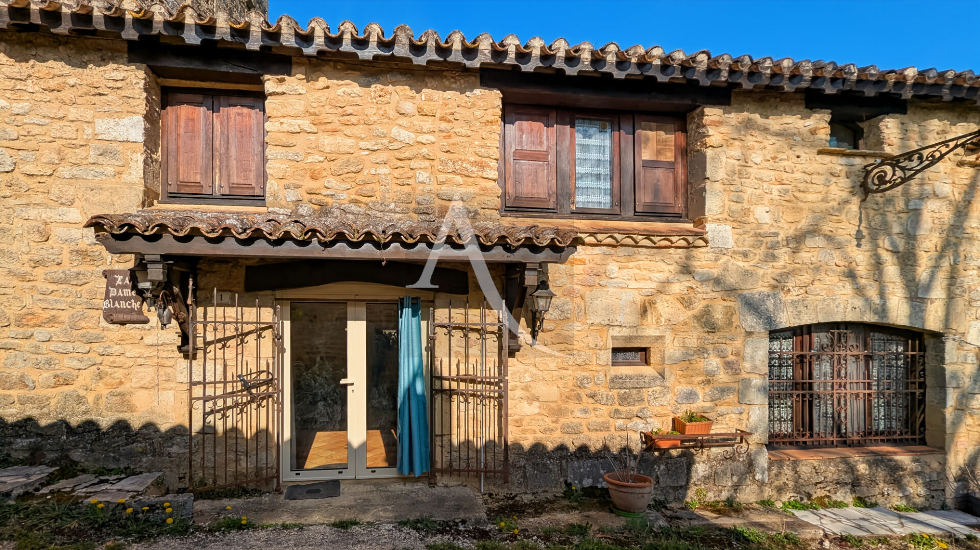Maison SOTURAC (46700) 4 pièces 180.00 m²