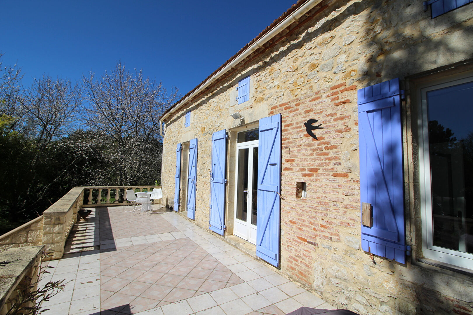 Maison PUY L EVEQUE (46700) 7 pièces 250.00 m²