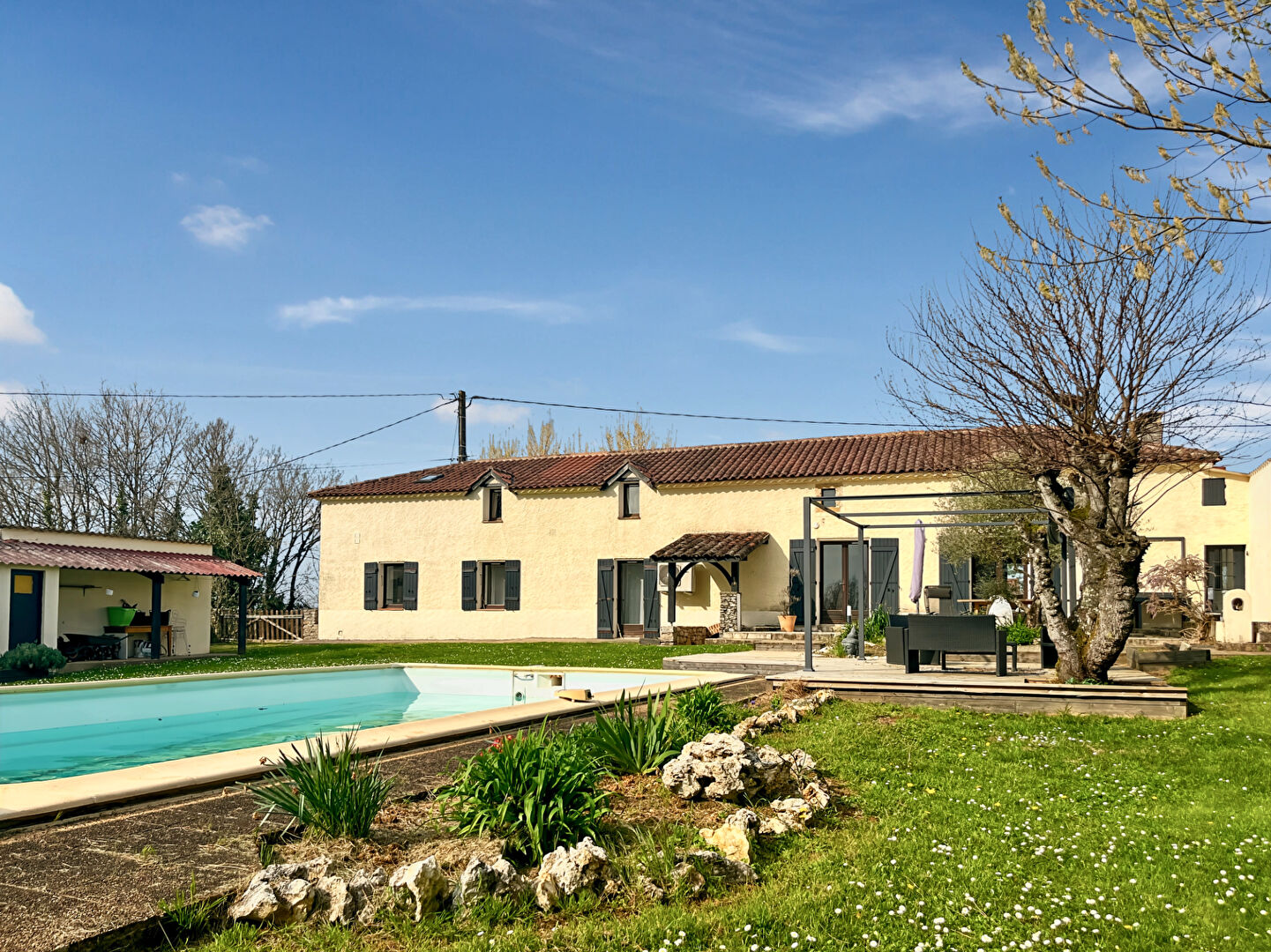 Maison MONTAYRAL (47500) 7 pièces 190.00 m²