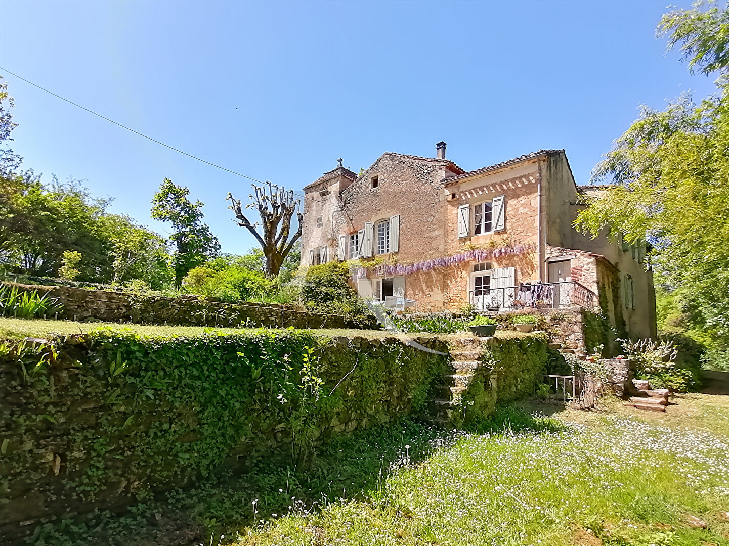 Maison Blanquefort sur briolance (47500) 10 pi&egrave;ces 260.00 m&sup2;