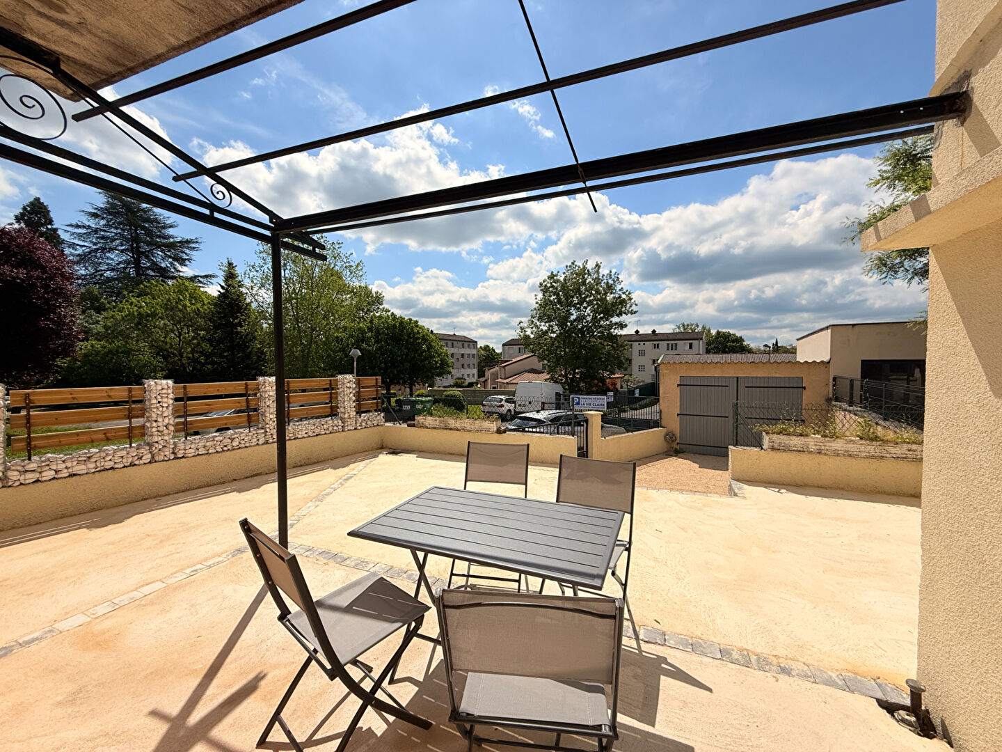 Maison PRAYSSAC (46220) 4 pièces 99.00 m²