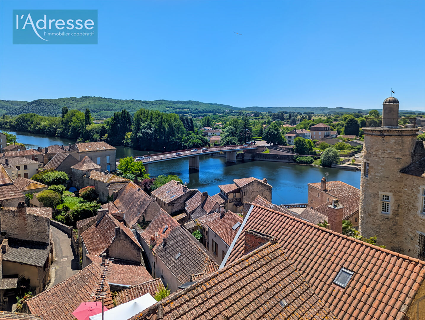 Maison de village PUY L EVEQUE (46700) 5 pièces 152.00 m²