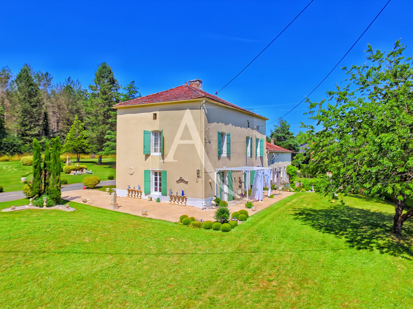 Maison BLANQUEFORT SUR BRIOLANCE (47500) 12 pièces 263.00 m²