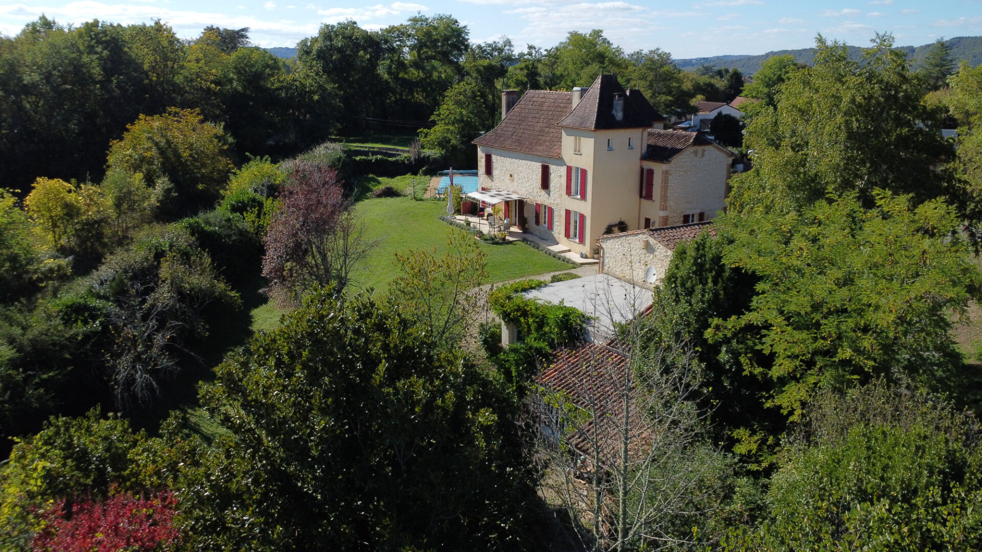 Maison PRAYSSAC (46220) 8 pi&egrave;ces 209.00 m&sup2;