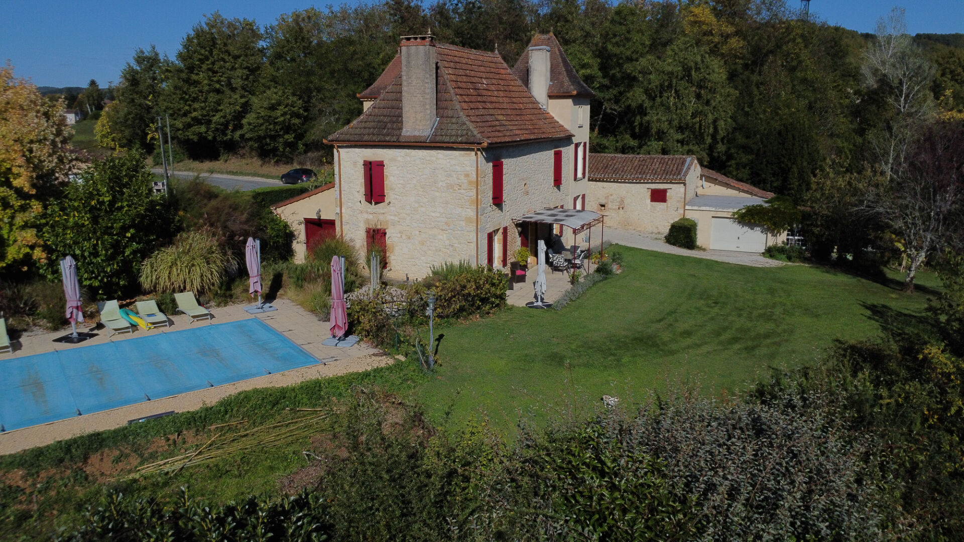 Maison PRAYSSAC (46220) 8 pi&egrave;ces 209.00 m&sup2;