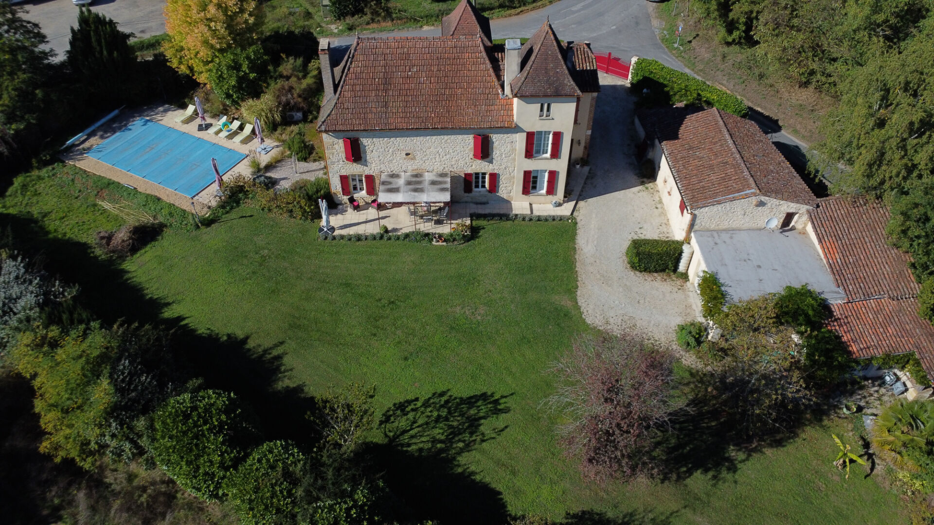 Maison PRAYSSAC (46220) 8 pi&egrave;ces 209.00 m&sup2;