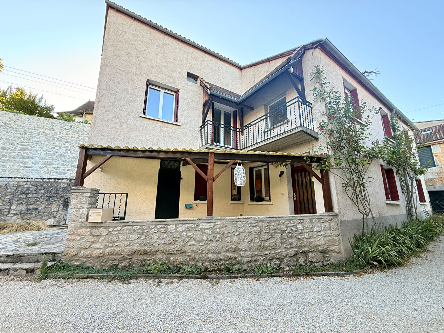 Maison DOUELLE (46140) 6 pièces 141.00 m²