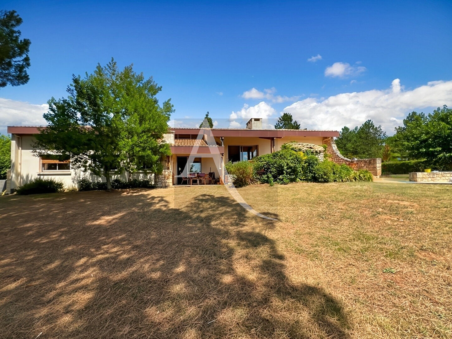 Maison MONTAYRAL (47500) 9 pi&egrave;ces 200.00 m&sup2;