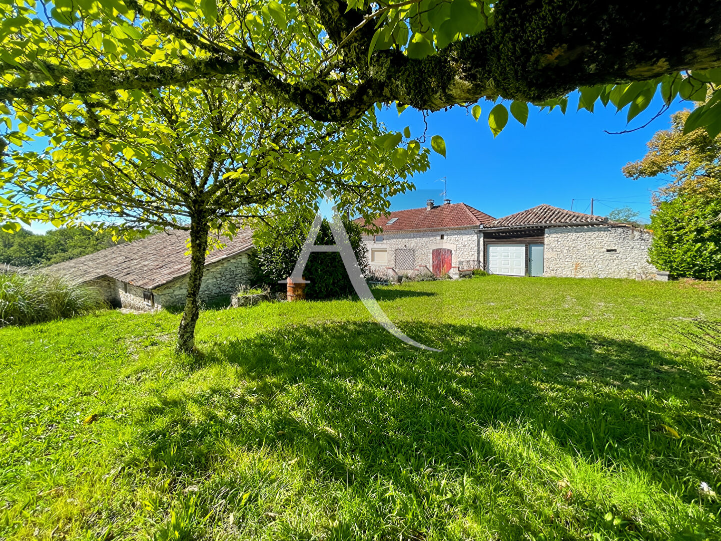 Maison MONTAIGU DE QUERCY (82150) 6 pièces 134.00 m²