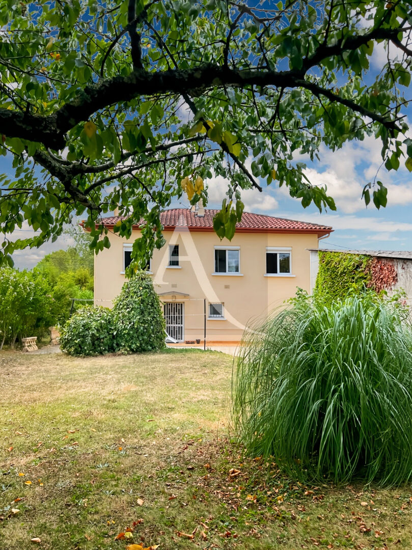 Maison MONTAYRAL (47500) 7 pièces 122.00 m²