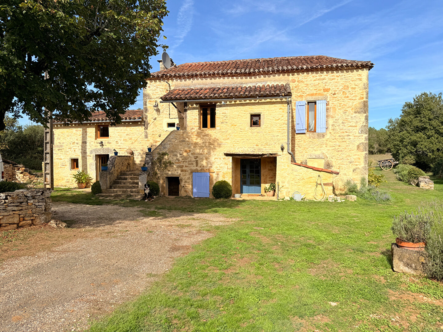 Maison CASTELFRANC (46140) 7 pièces 330.00 m²