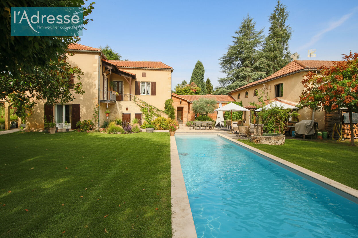 Maison PRAYSSAC (46220) 7 pi&egrave;ces 543.00 m&sup2;