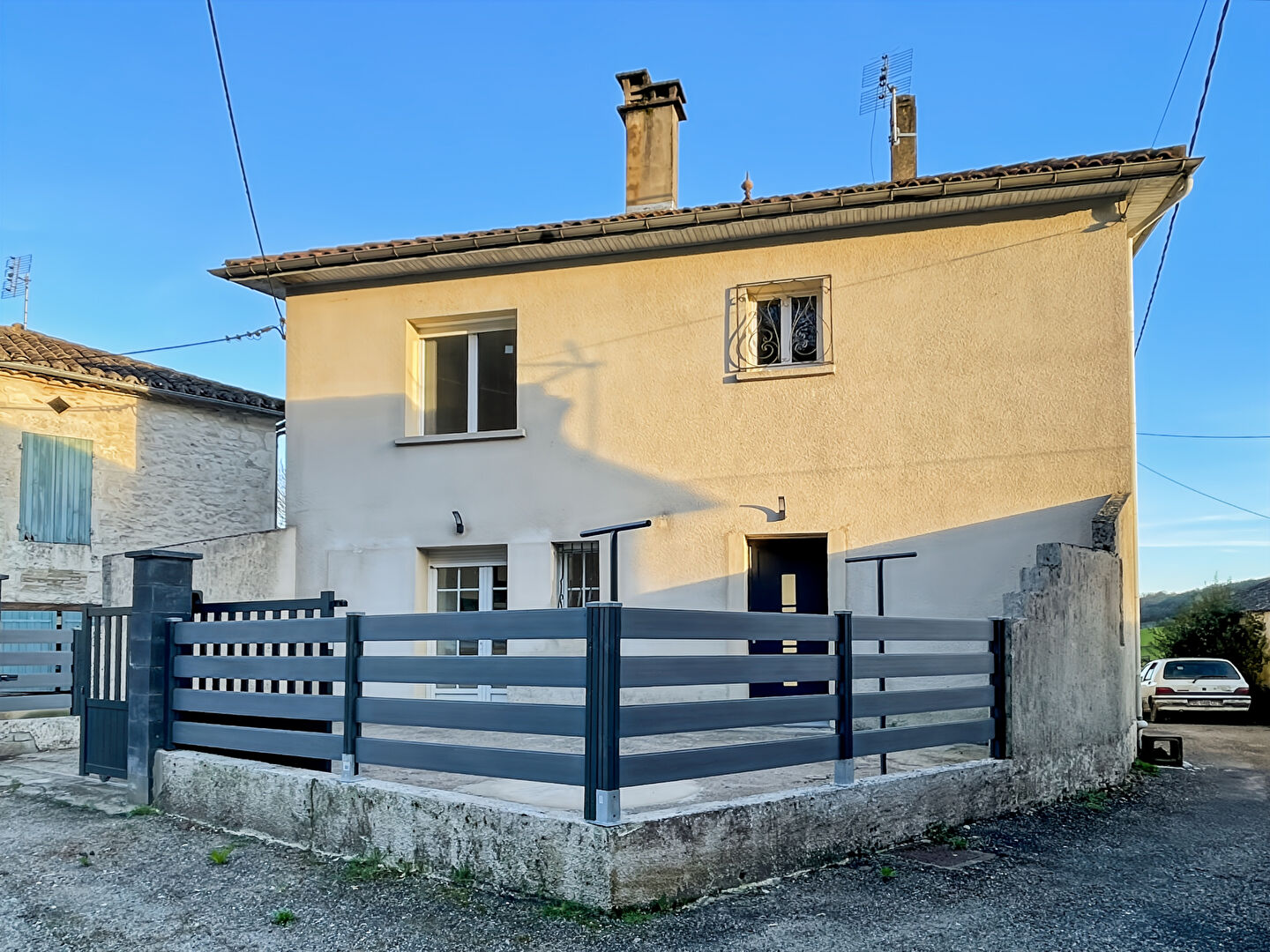 Maison MONTAIGU DE QUERCY (82150) 4 pi&egrave;ces 86.00 m&sup2;
