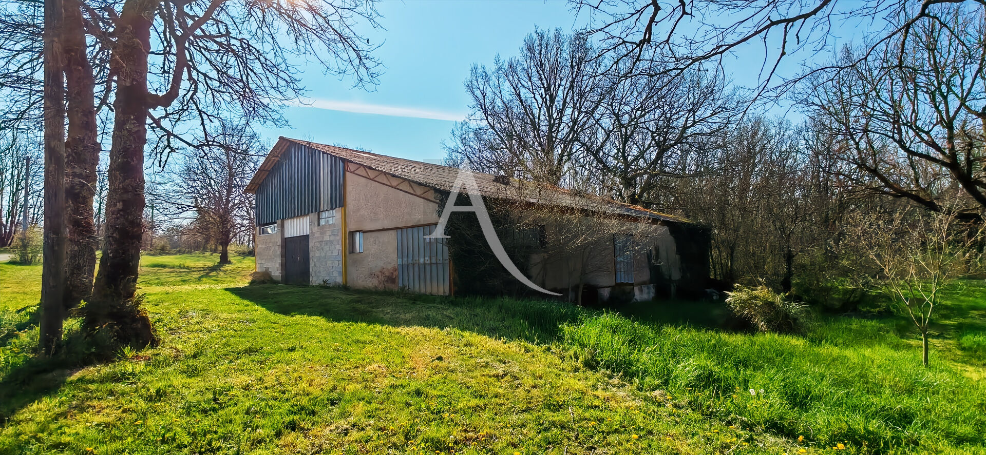 Entrep&ocirc;t / Local industriel MASQUIERES (47370) 270.00 m&sup2;