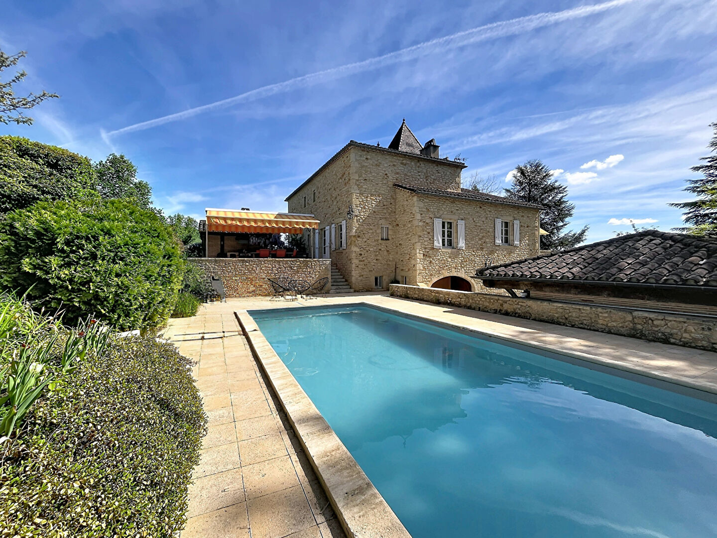 Maison PRAYSSAC (46220) 10 pi&egrave;ces 169.00 m&sup2;