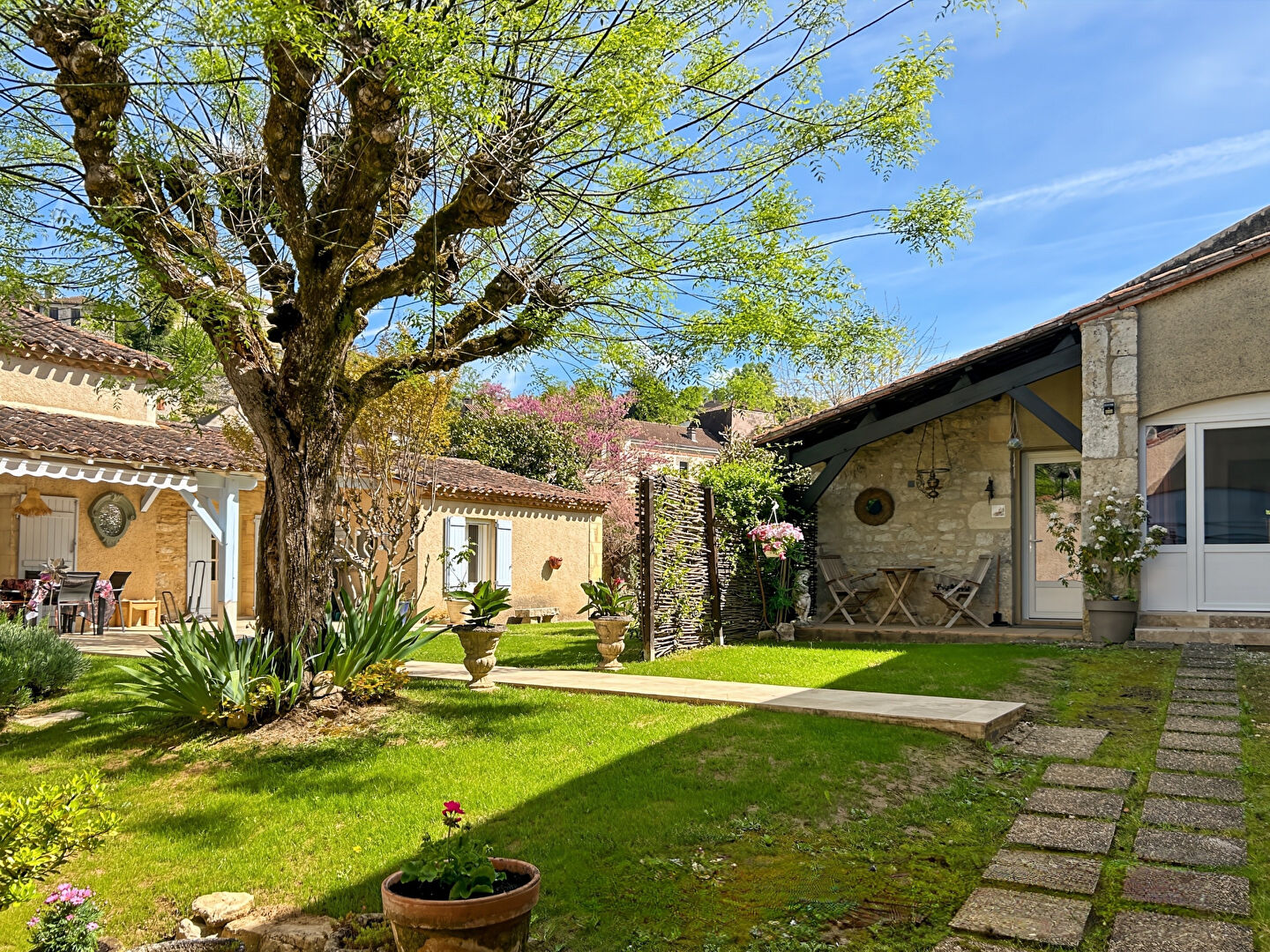 Maison PUY L EVEQUE (46700) 6 pi&egrave;ces 126.00 m&sup2;