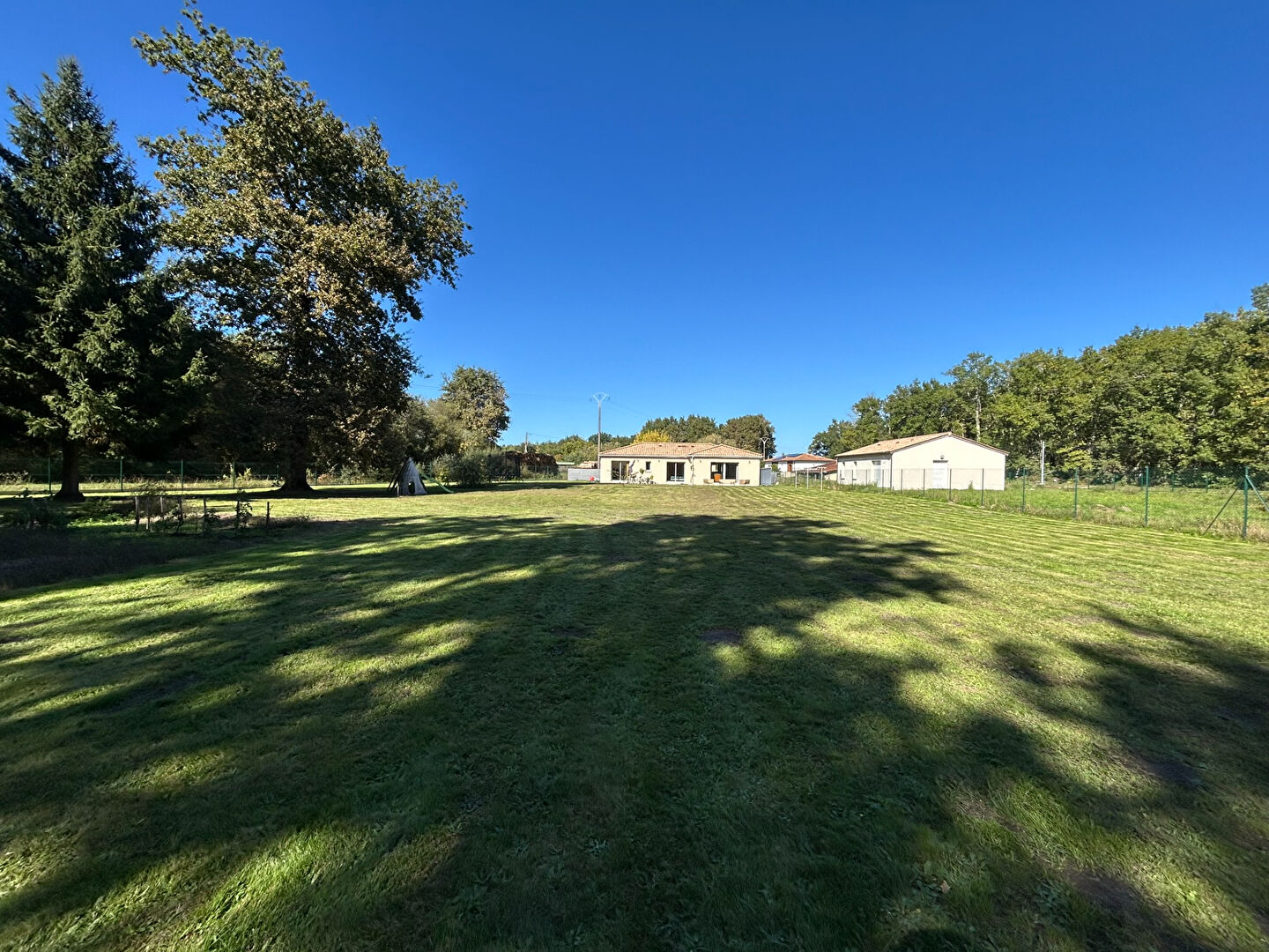 Maison SALAUNES (33160) 5 pièces 132.00 m²