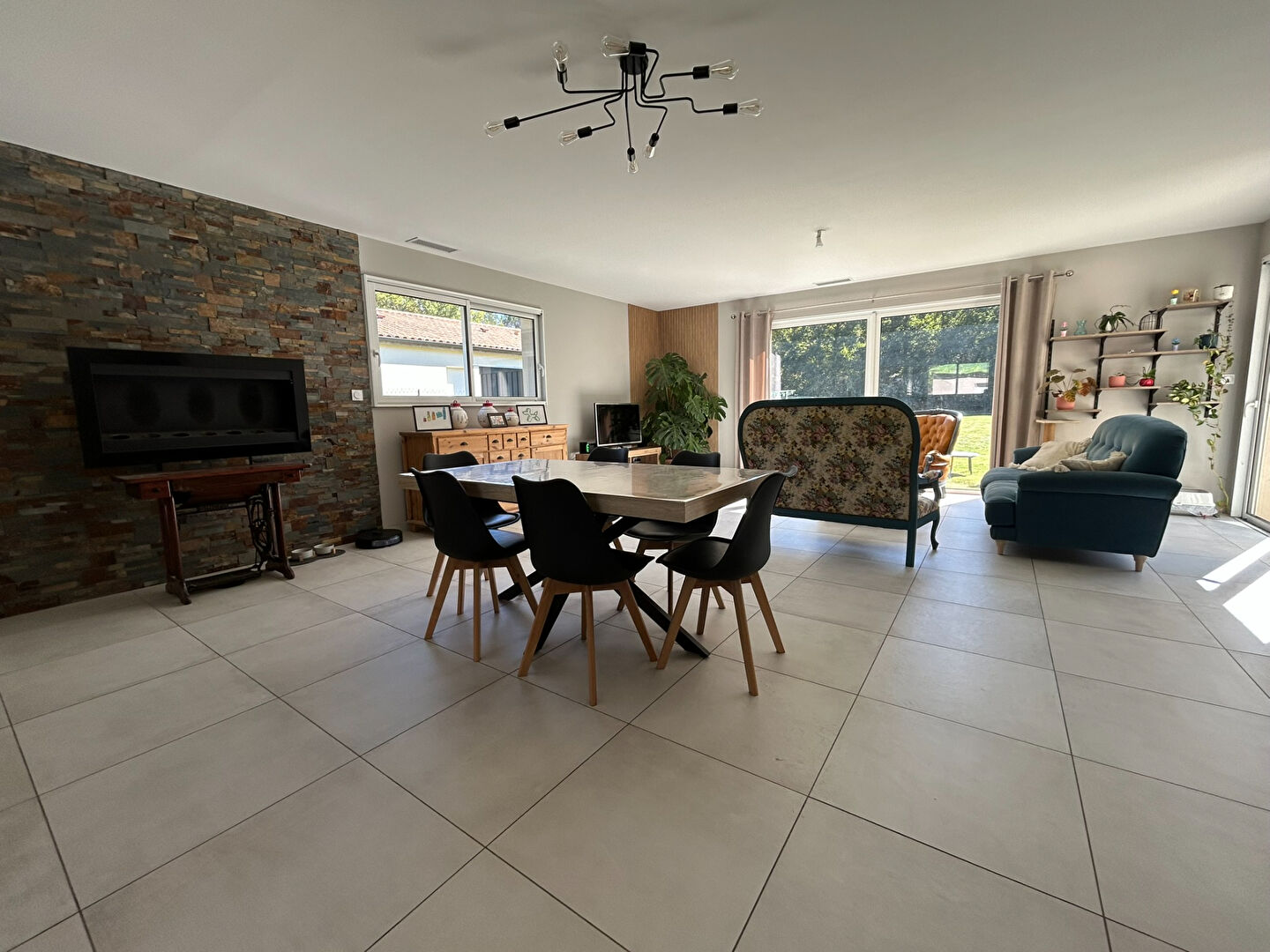 Maison SALAUNES (33160) 5 pièces 132.00 m²