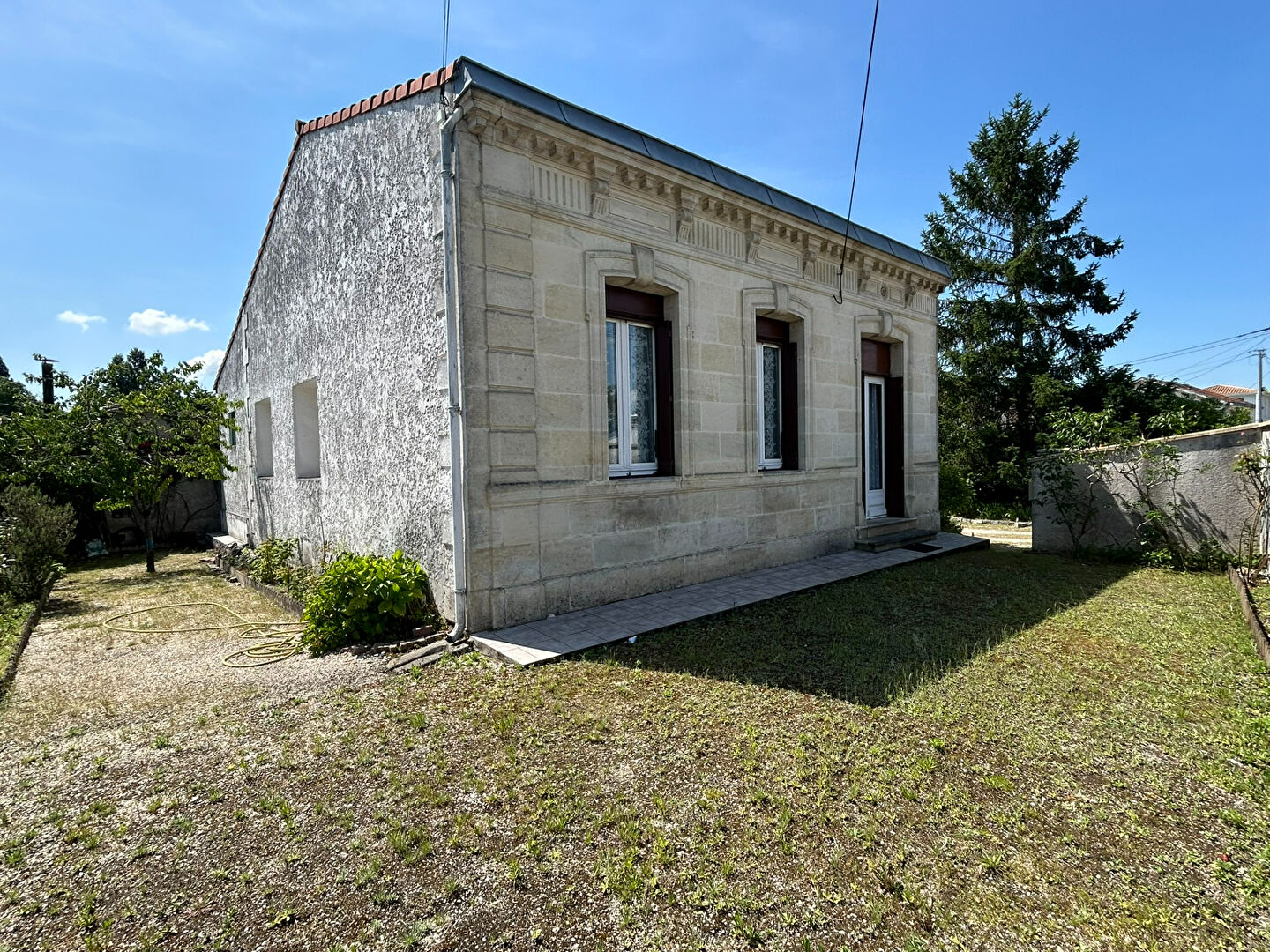 Maison SAINT MEDARD EN JALLES (33160) 10 pièces 143.00 m²