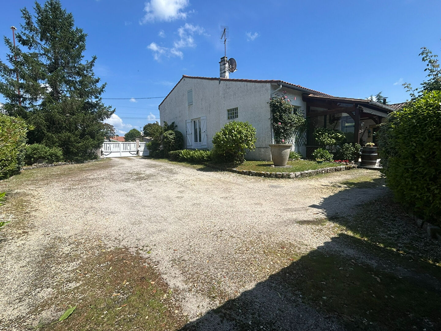 Maison SAINT MEDARD EN JALLES (33160) 10 pièces 143.00 m²