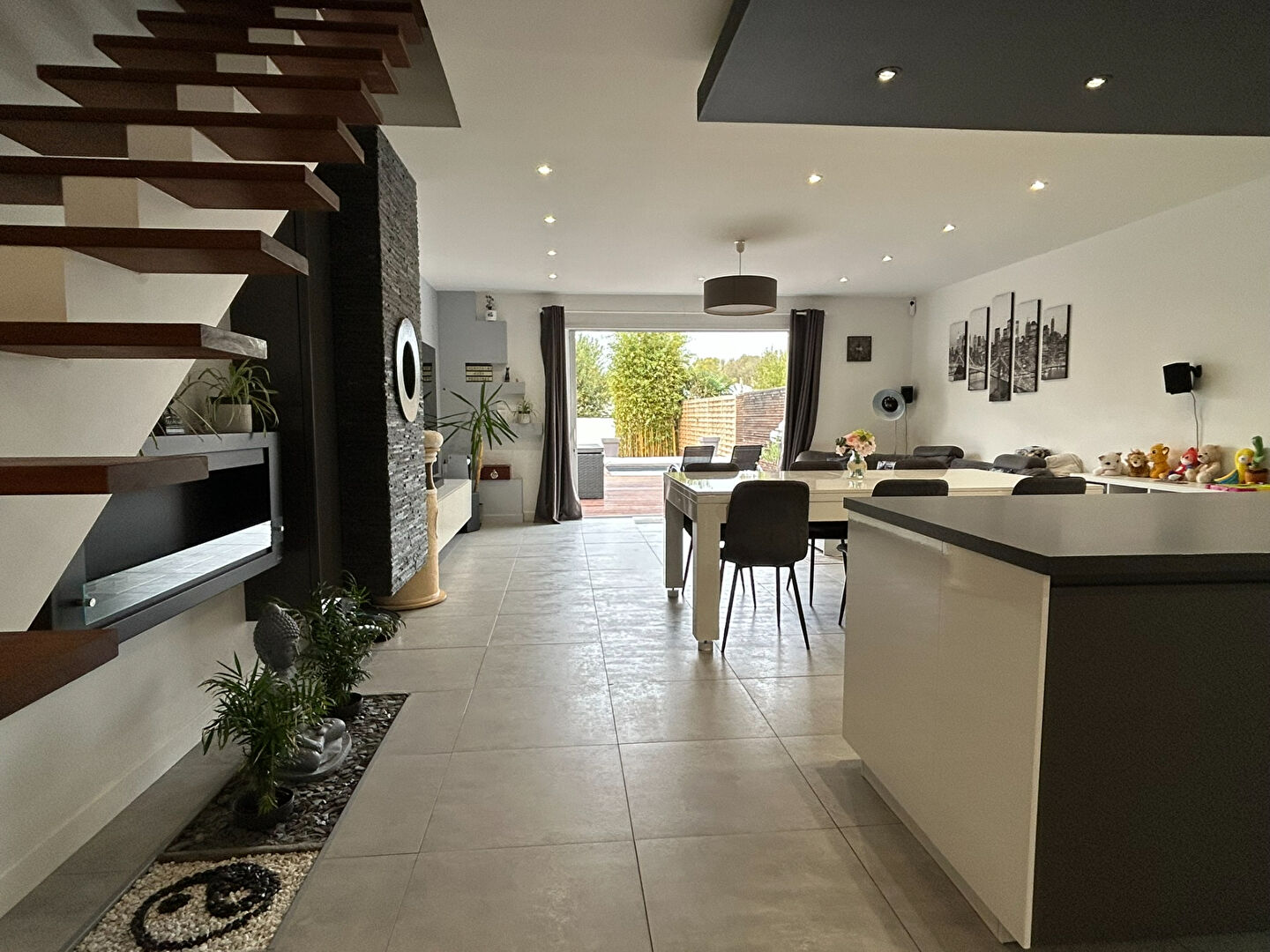 Maison EYSINES (33320) 4 pièces 118.14 m²