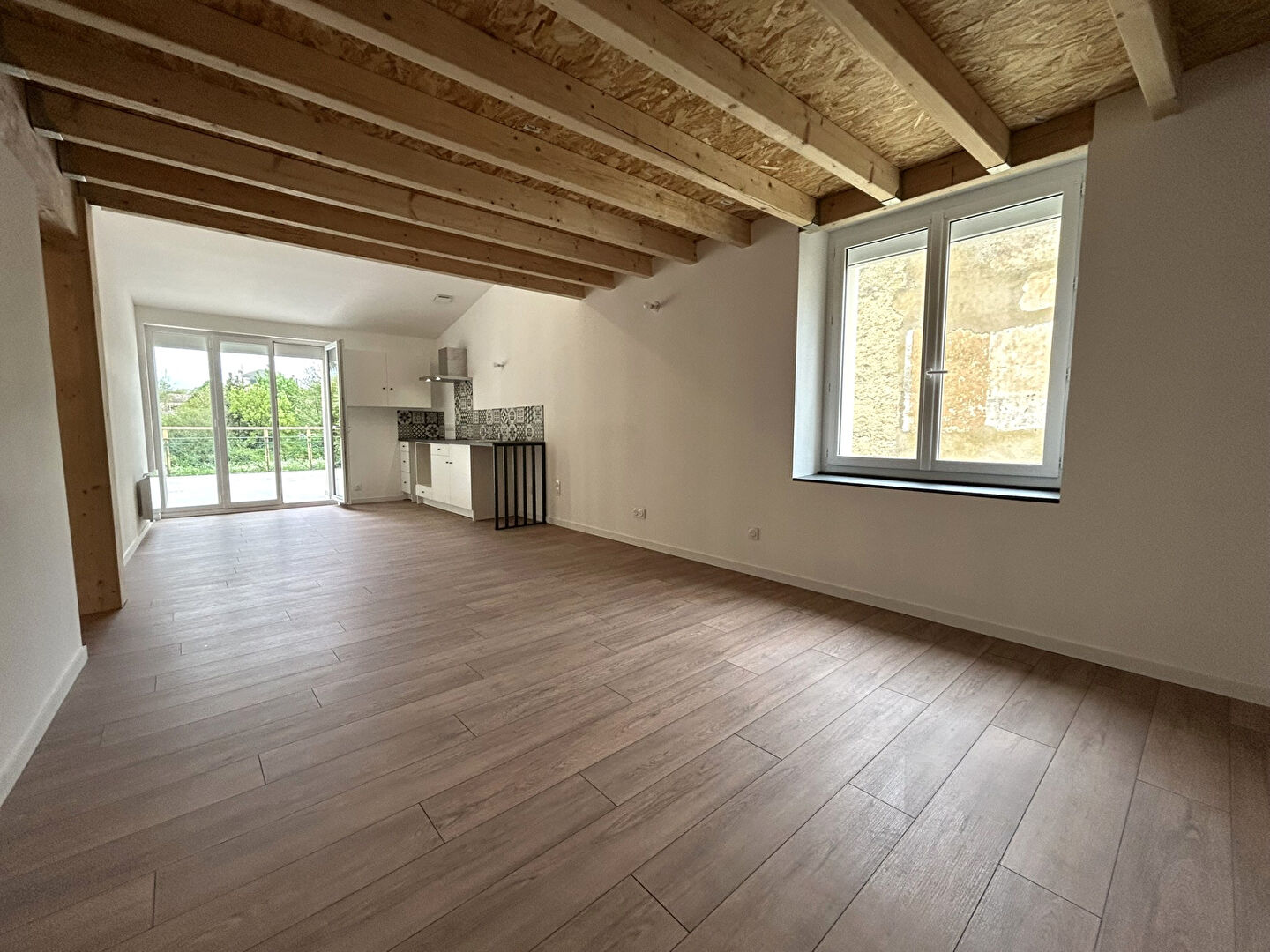 Maison BLAYE (33390) 4 pièces 81.22 m²