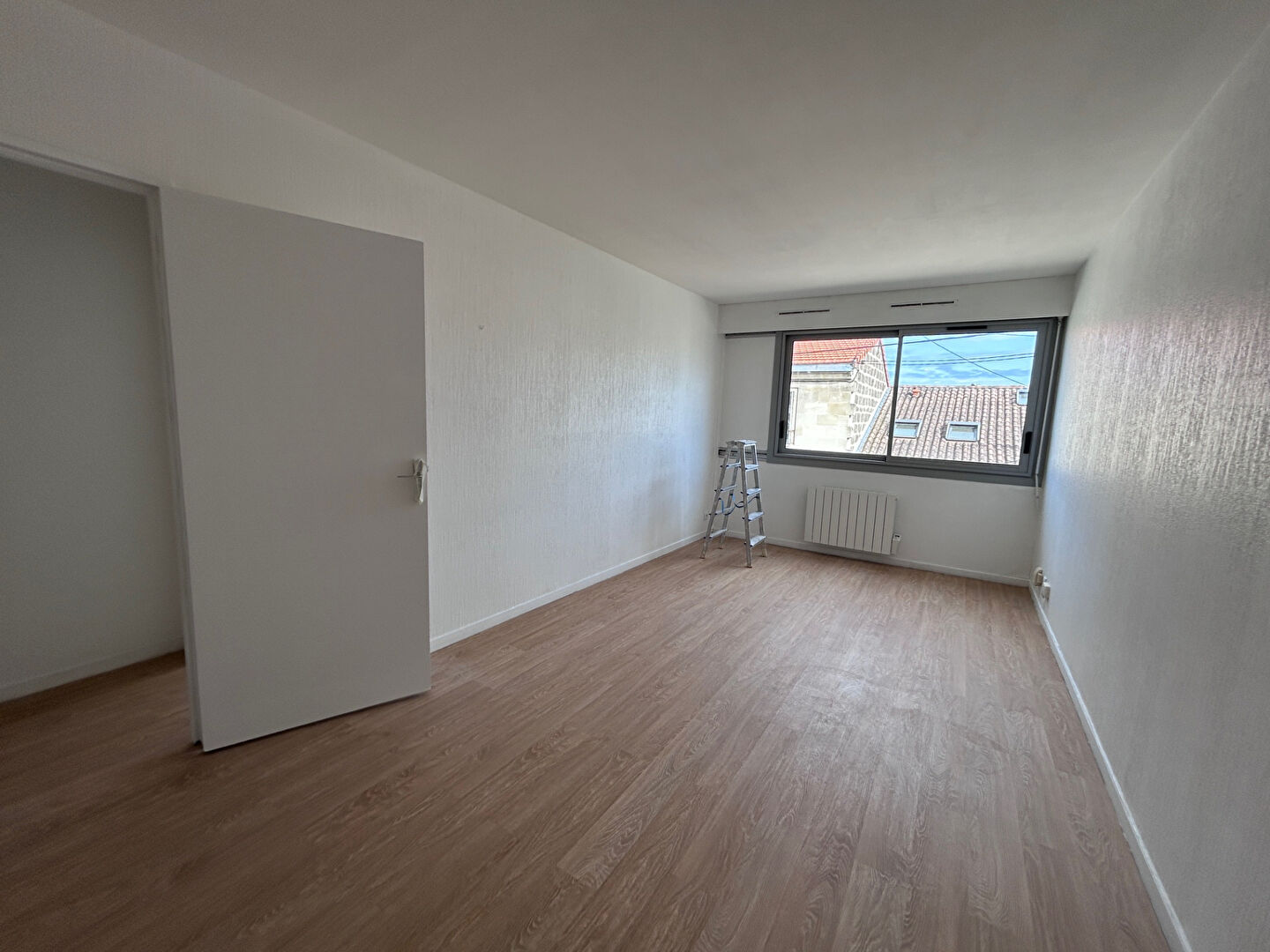 Appartement BORDEAUX (33000) 2 pi&egrave;ces 44.29 m&sup2;