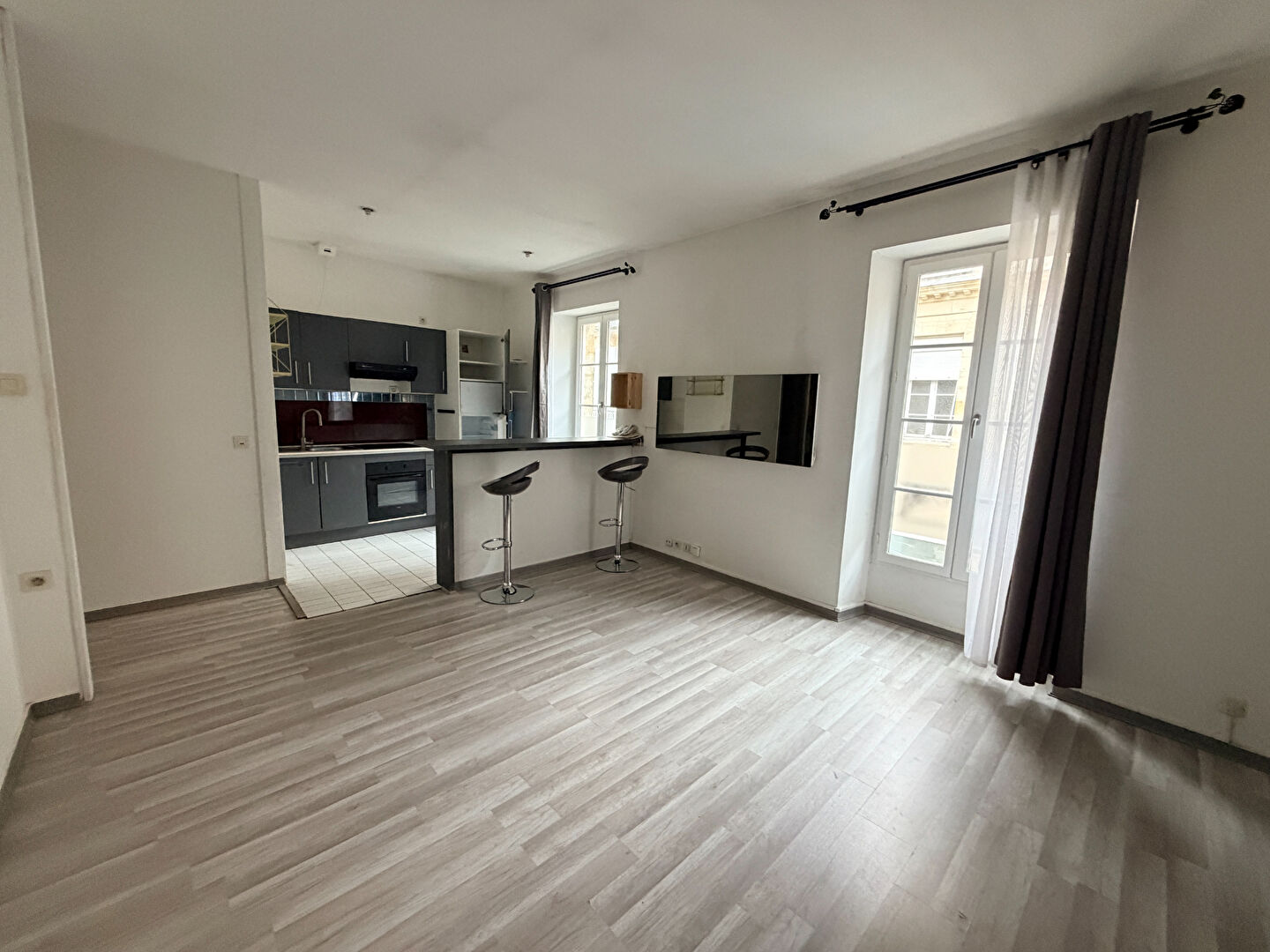 Appartement BORDEAUX (33000) 2 pi&egrave;ces 43.46 m&sup2;
