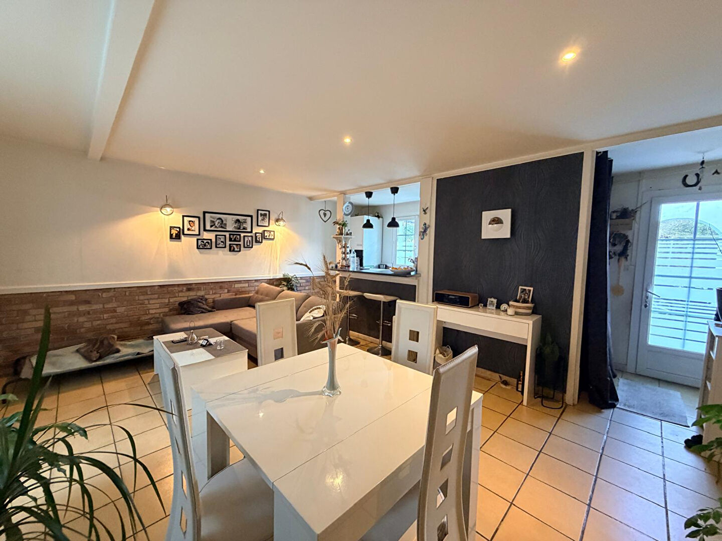 Maison SALAUNES (33160) 8 pi&egrave;ces 237.00 m&sup2;