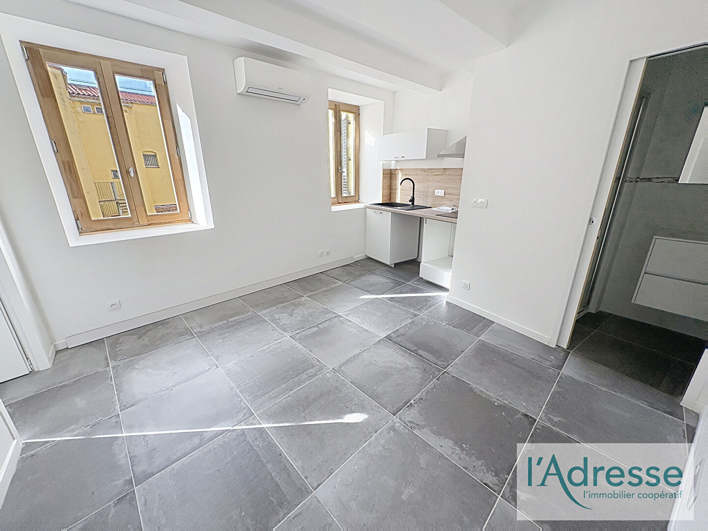 Appartement AJACCIO (20090) 2 pi&egrave;ces 24.35 m&sup2;