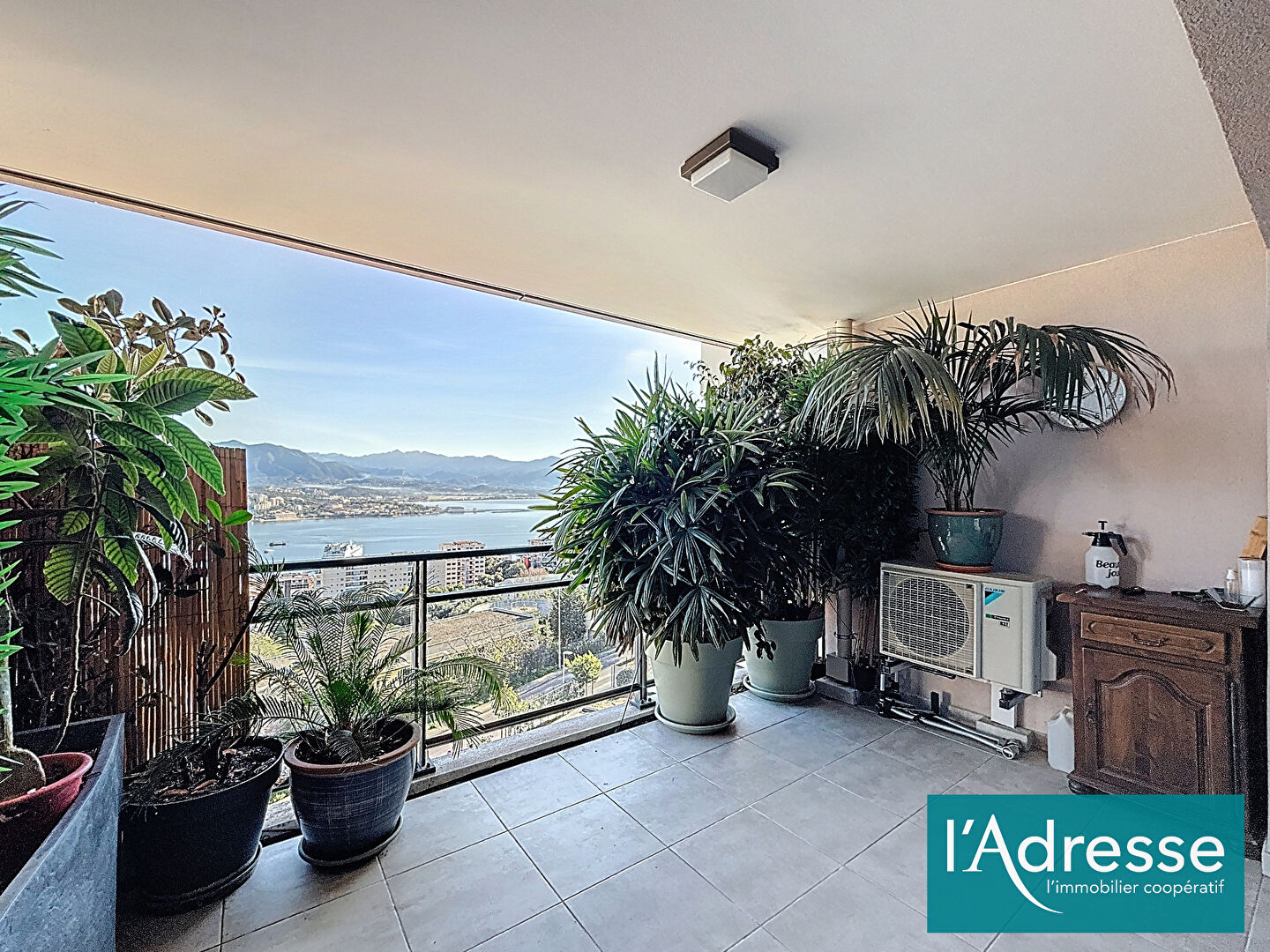 Appartement AJACCIO (20000) 2 pi&egrave;ces 42.80 m&sup2;