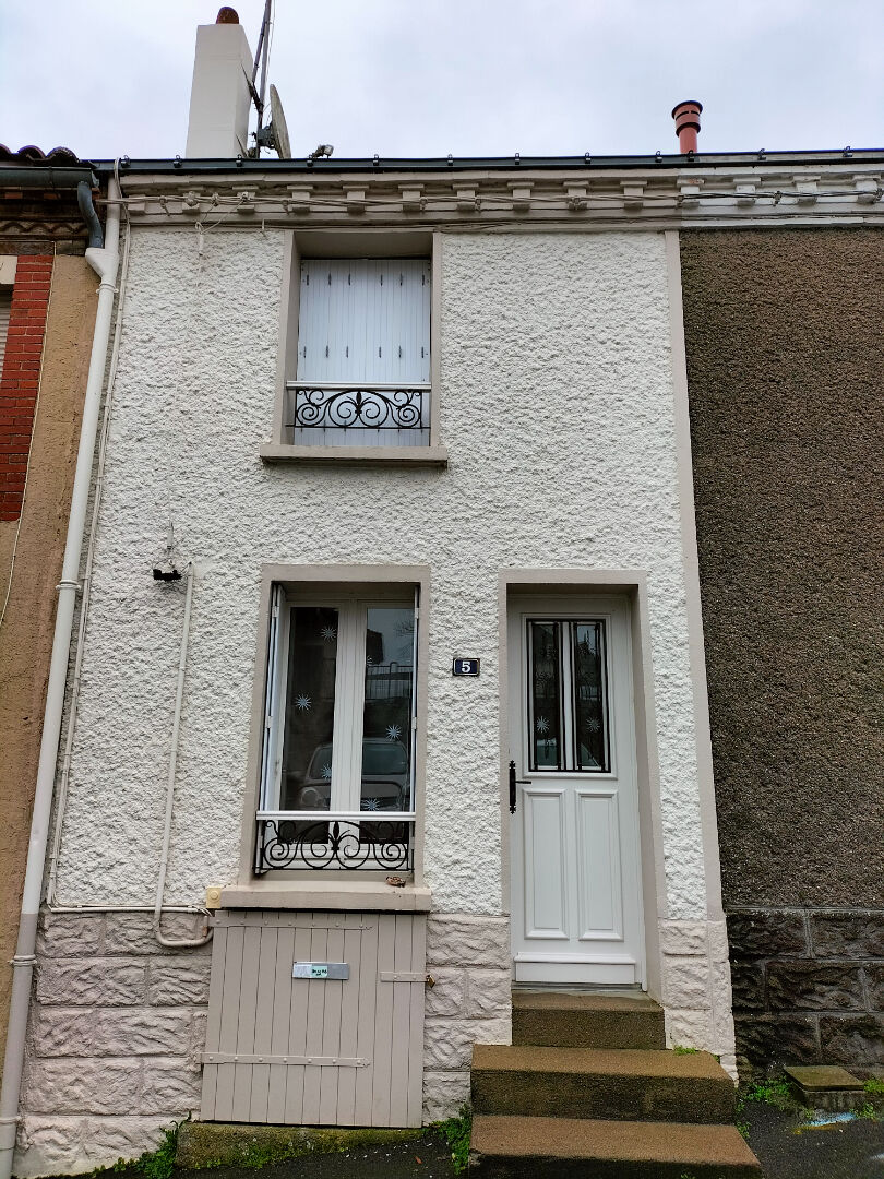 Maison MONTREVAULT (49110) 2 pièces 44.00 m²