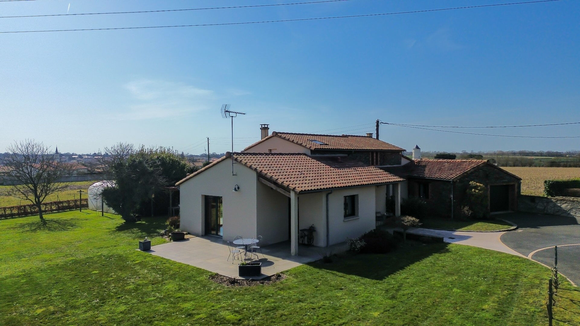 Maison GESTE (49600) 6 pièces 163.81 m²