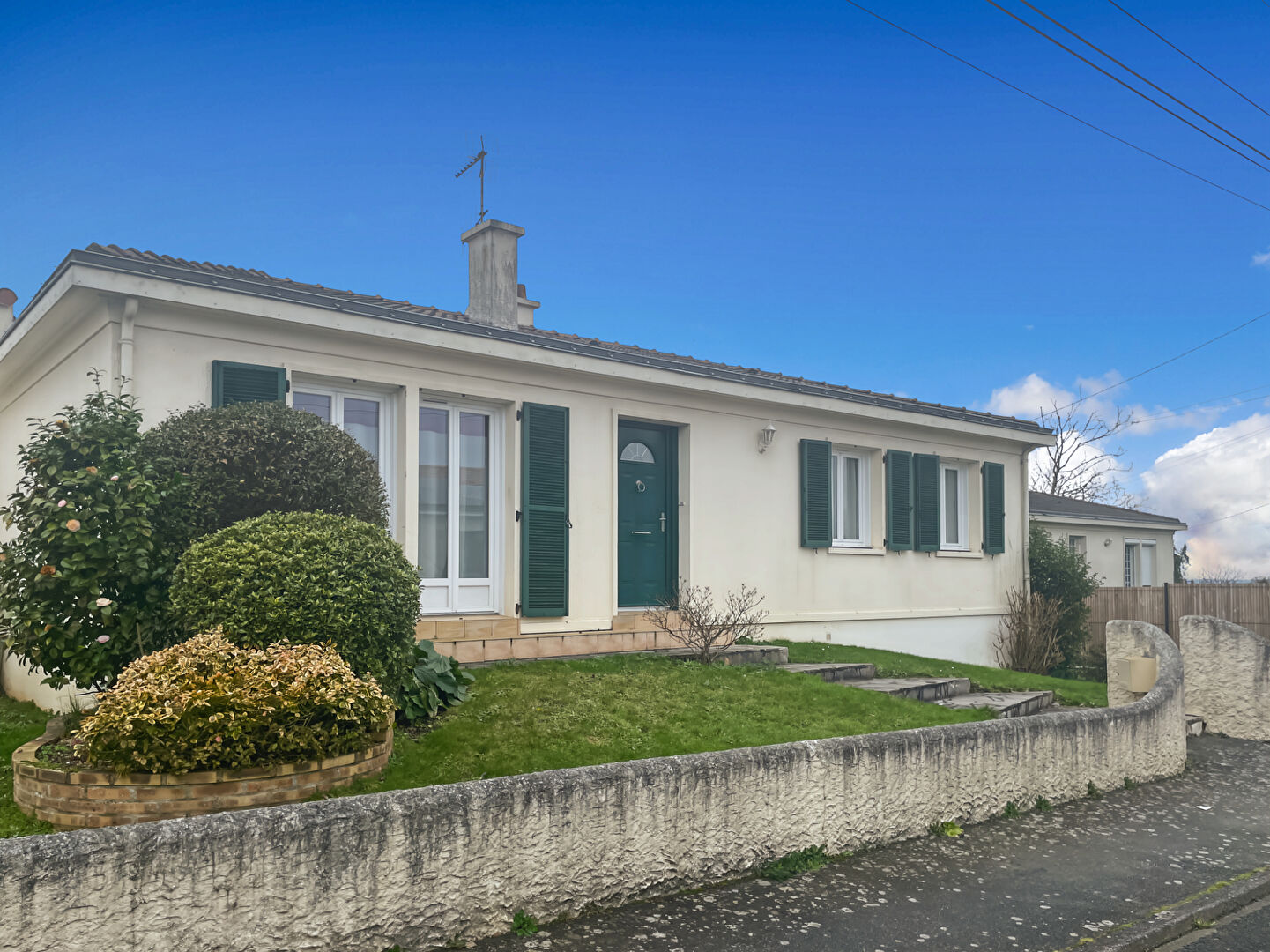 Maison SAINT PIERRE MONTLIMART (49110) 7 pièces 126.00 m²
