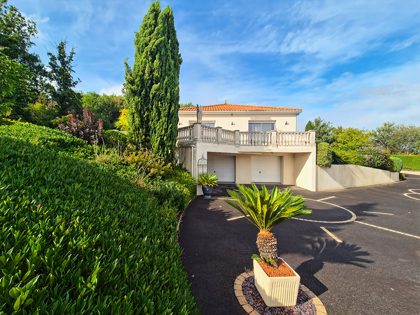 Maison SAINT PIERRE MONTLIMART (49110) 5 pièces 184.00 m²