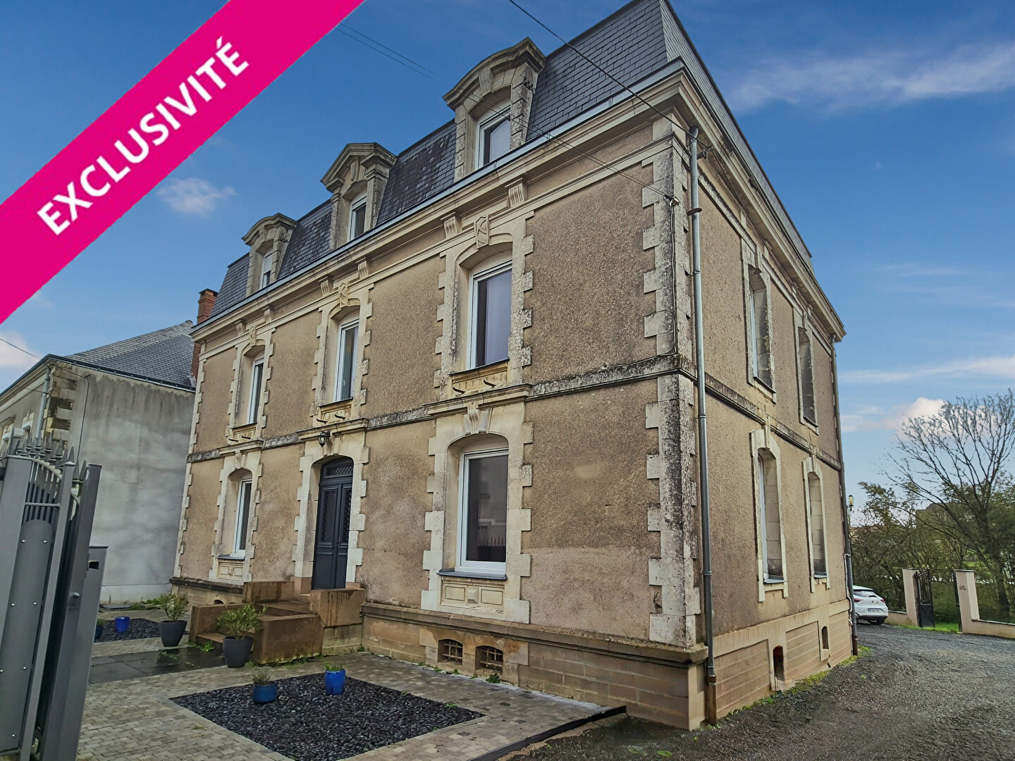 Maison LA CHAPELLE SAINT FLORENT (49410) 12 pi&egrave;ces 314.00 m&sup2;