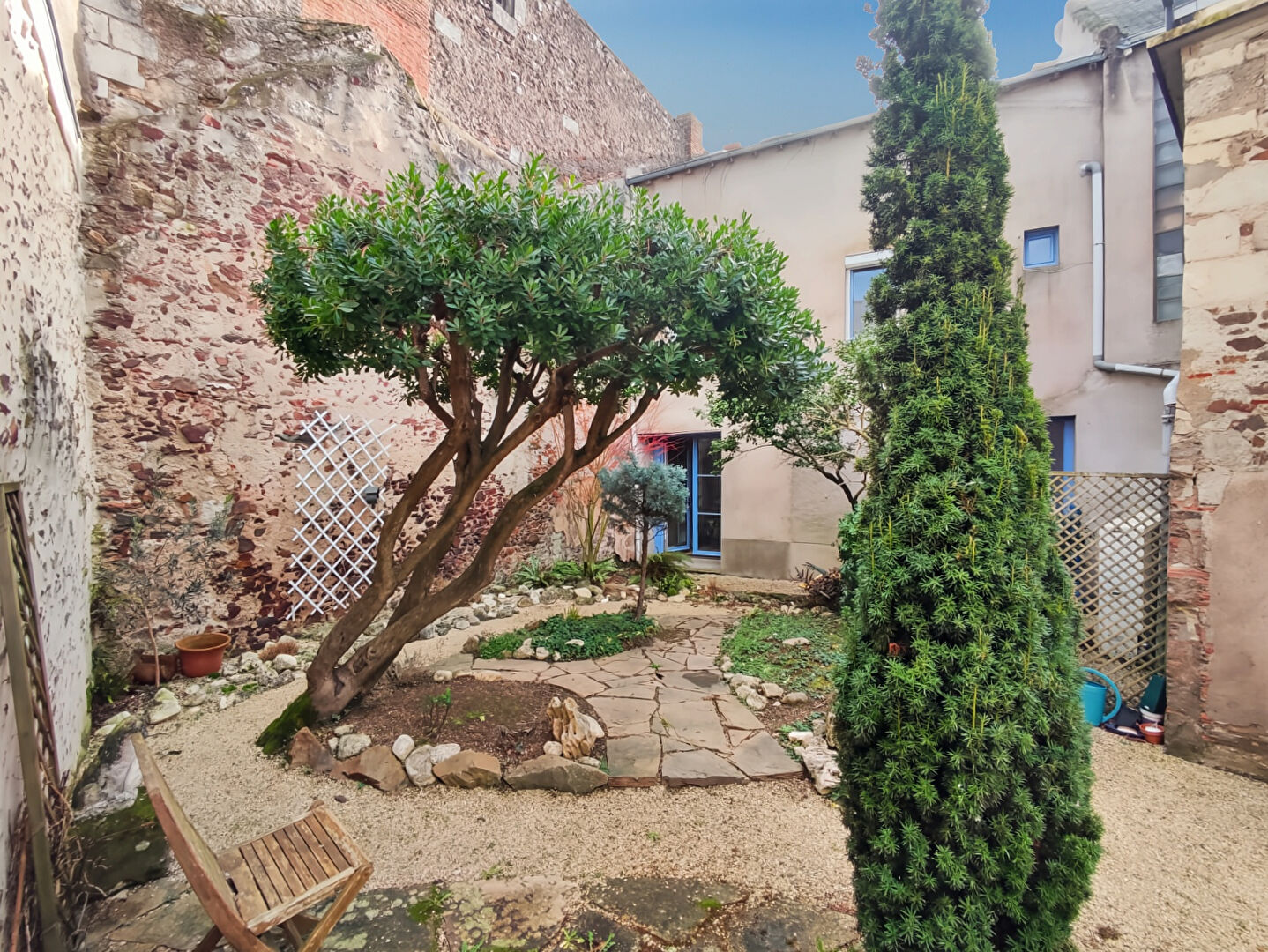 Maison MAUGES SUR LOIRE (49410) 7 pi&egrave;ces 185.00 m&sup2;