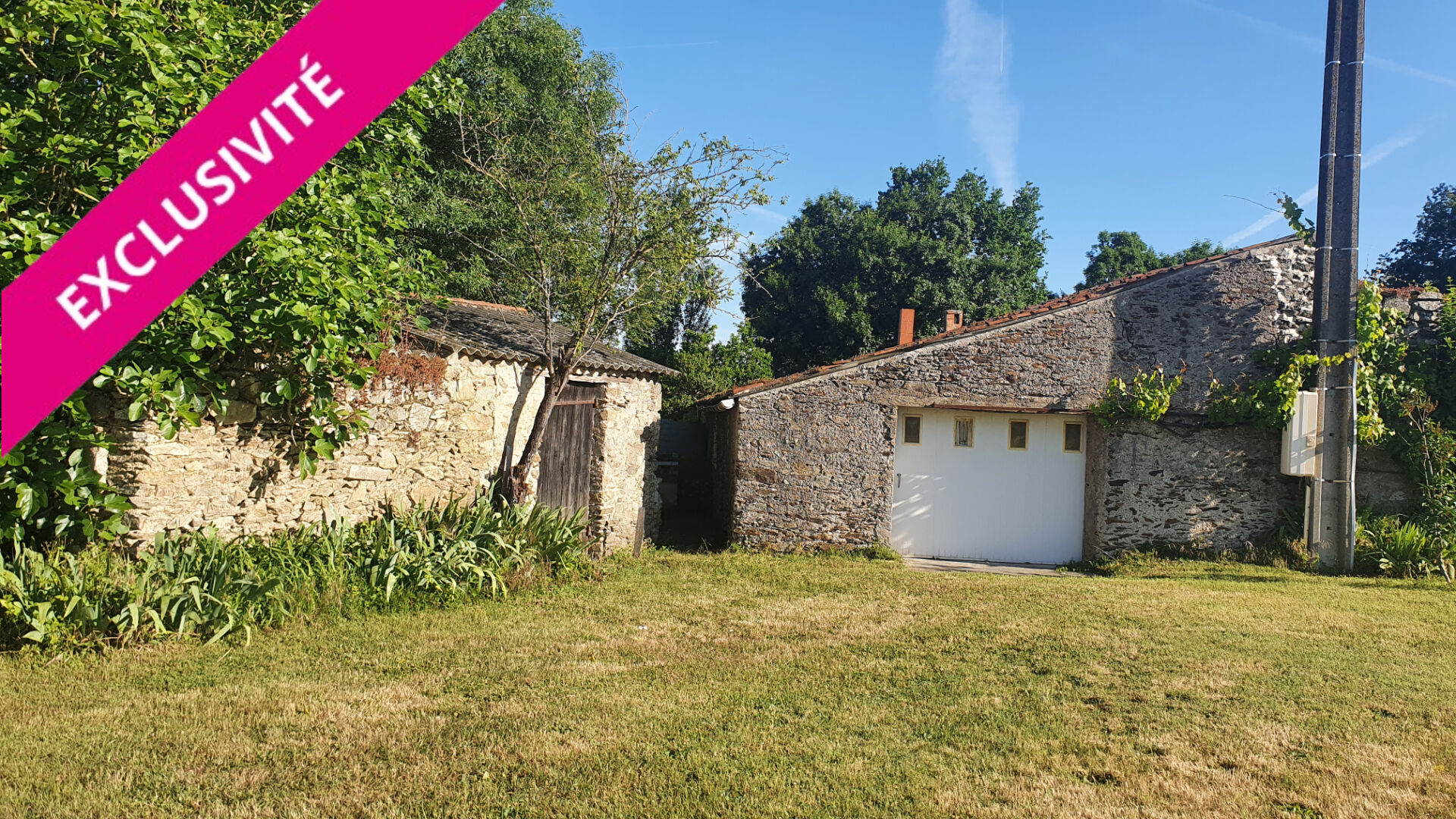 Grange LA BOISSIERE SUR EVRE (49110) 4 pi&egrave;ces 226.00 m&sup2;