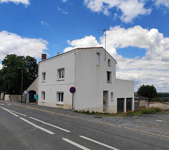 Maison LE MESNIL EN VALLEE (49410) 4 pi&egrave;ces 95.78 m&sup2;
