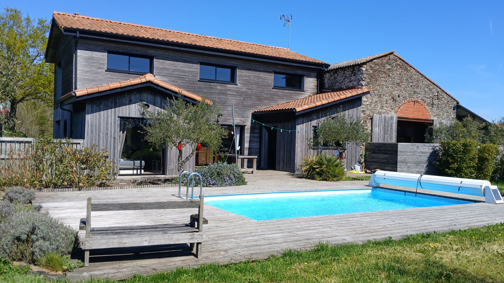 Maison MAUGES SUR LOIRE (49410) 7 pi&egrave;ces 170.00 m&sup2;