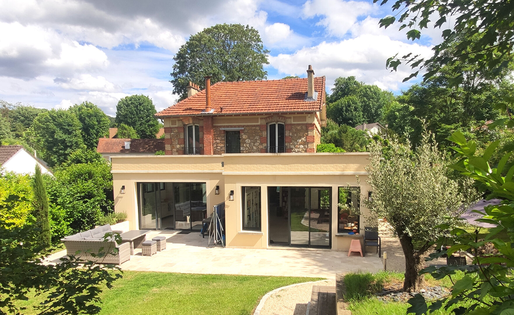 Maison L ETANG LA VILLE (78620) 8 pi&egrave;ces 220.00 m&sup2;