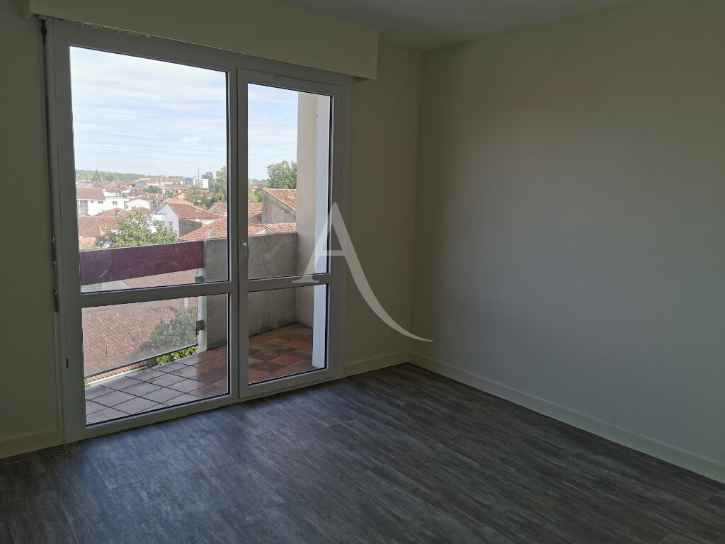 Appartement MONT DE MARSAN (40000) 1 pièce 18.00 m²