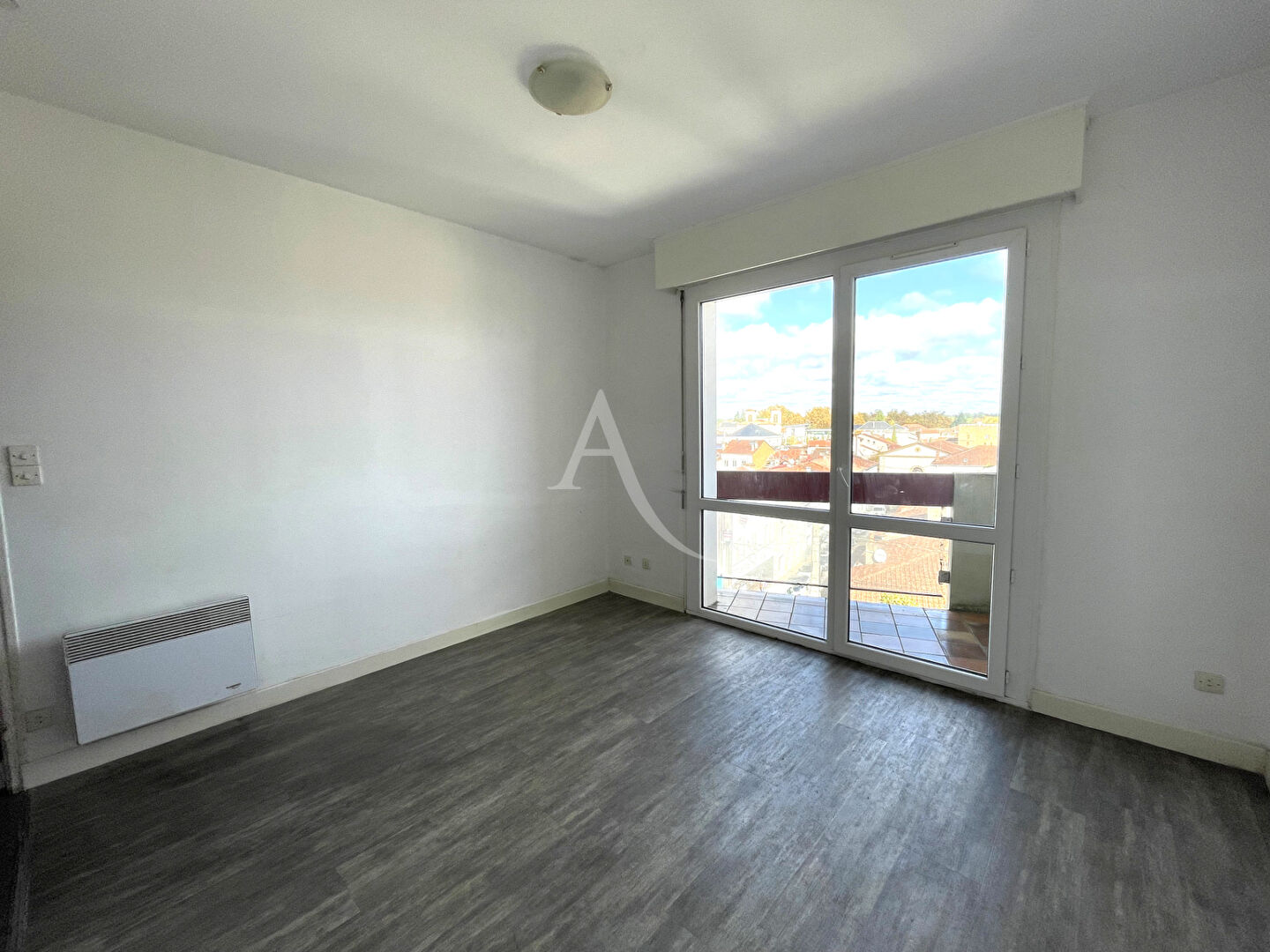 Appartement MONT DE MARSAN (40000) 1 pièce 18.00 m²