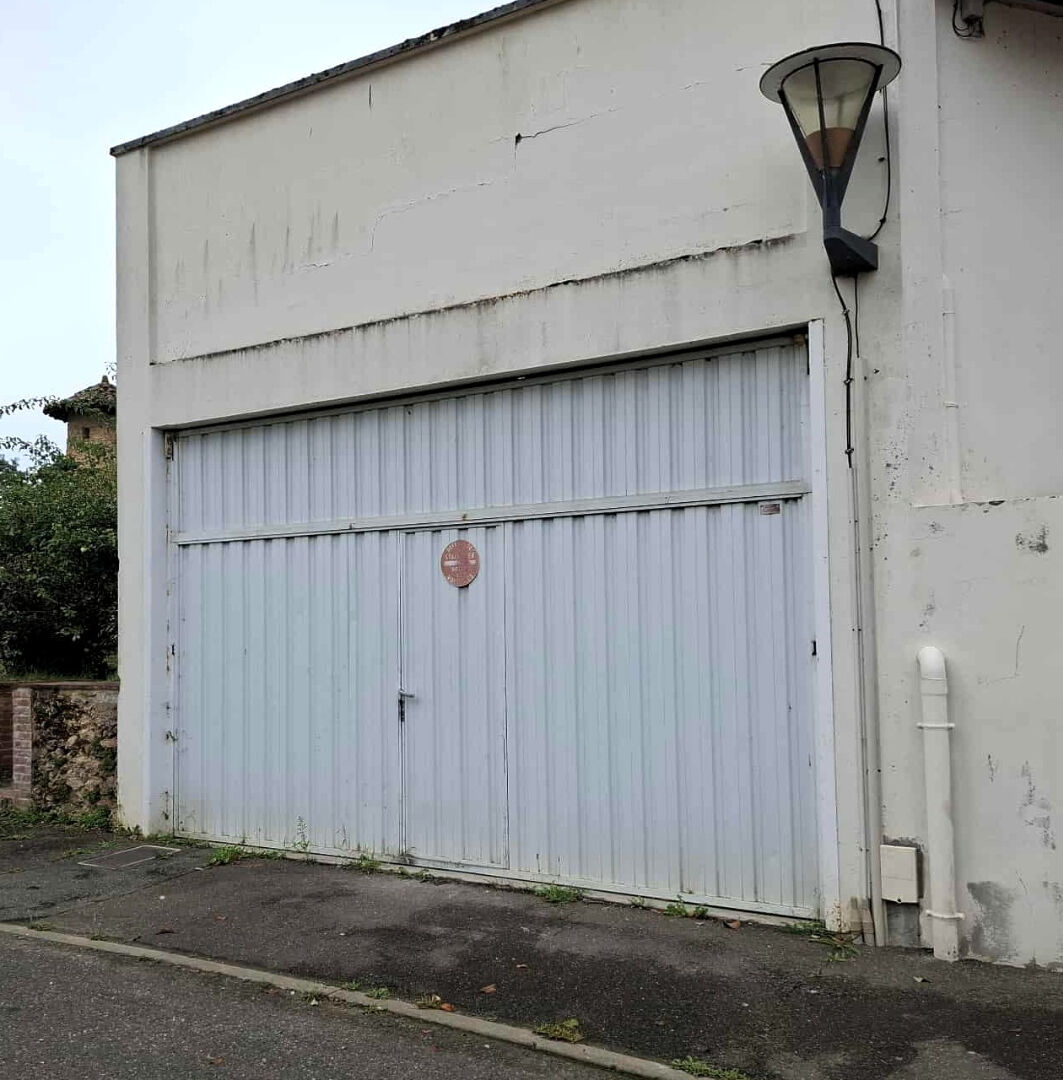 Parking / box VILLENEUVE DE MARSAN (40190) 1 pièce 95.00 m²